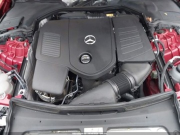 Mercedes Klasa C W206 2024 Mercedes-Benz Klasa C 2024r., 4x4, 2.0L 2.0 Hybryda 255KM, zdjęcie 11