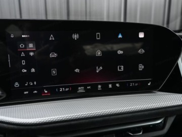 Audi Q5 II SUV Facelifting 2.0 40 TFSI MHEV 204KM 2026 AUDI Q5 TFSI quattro S line Suv 2.0 (204KM) 2026, zdjęcie 9