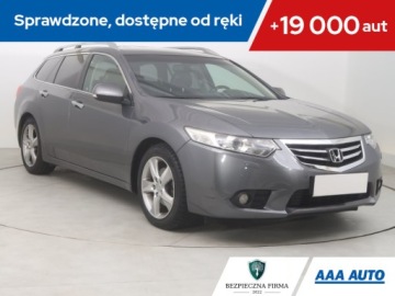 Honda Accord VIII Kombi 2.0 VTEC 156KM 2011