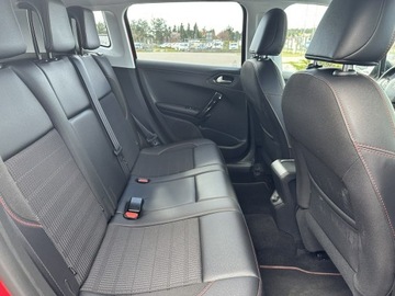 Peugeot 2008 I SUV Facelifting 1.2 PureTech 110KM 2018 Peugeot 2008 GT-Line * 1.2 Pure Tech * 110KM * 201, zdjęcie 17