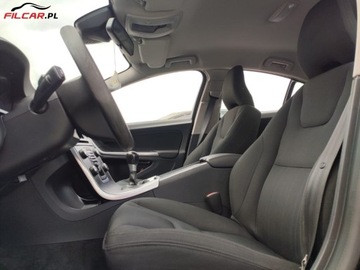 Volvo S60 II Sedan 1.6 D2 115KM 2011 Volvo S60 GWARANCJA Zarejestrowany Udok. przebieg 148tys km MozliwaZamiana, zdjęcie 5