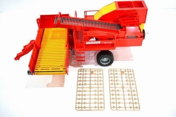 Картофелеуборочный комбайн Bruder 02130 Grimme SE-7530