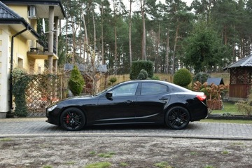 Maserati Ghibli III Sedan Facelifting 3.0 V6 350KM 2017 Maserati Ghibli Nerissimo edition 3.0V6 350KM 2017, zdjęcie 1