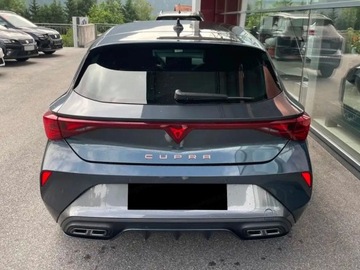 Cupra Leon II 2025 CUPRA Leon 1.5 eTSI mHEV DSG Hatchback 150KM 2025, zdjęcie 3