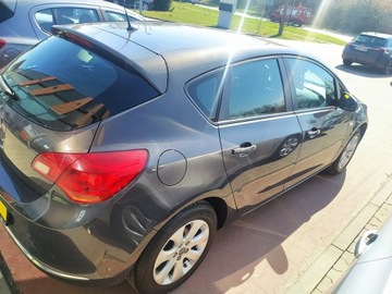 Opel Astra J GTC 1.4 Turbo ECOTEC 120KM 2015 Opel Astra 1,4 120 KM ,Salon Polska, zdjęcie 2