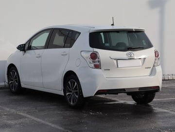 Toyota Verso Minivan Facelifting 1.8 Valvematic 147KM 2016 Toyota Verso 1.8 Valvematic, GAZ, Automat, Skóra, zdjęcie 3