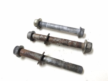 TRIUMPH SPEED TRIPLE 955 ŚRUBA ŚRUBY SILNIKA