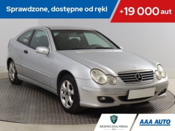 Mercedes Klasa C W203 Coupe W203 1.8 (C 180 Kompressor) 143KM 2004 Mercedes C C 180 Kompressor , GAZ, Klima