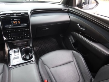 Hyundai Tucson IV SUV HEV 1.6 T-GDI HEV 230KM 2022 Hyundai Tucson 1.6 T-GDI HEV, Salon Polska, zdjęcie 7
