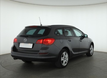 Opel Astra J Sports Tourer Facelifting 1.4 Turbo ECOTEC 120KM 2012 Opel Astra 1.4 T, Klima, Tempomat, Parktronic, zdjęcie 4