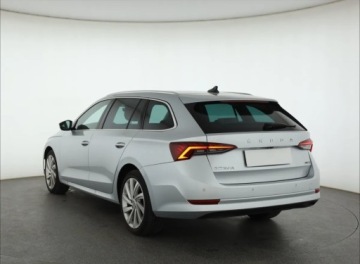 Skoda Octavia IV Liftback 1.5 TSI EVO 150KM 2021 Skoda Octavia 1.5 TSI, Salon Polska, zdjęcie 3