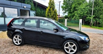 Ford Focus II Kombi 1.8 Duratec Flexifuel 125KM 2010 Ford Focus BENZYNA nawigacja LIFT super okazja POLECAMY 1.8 125KM, zdjęcie 1