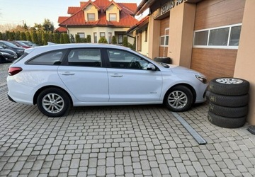 Hyundai i30 III Wagon 1.4 MPi 100KM 2018 Hyundai i30 1,4 100KM Klima Navi Kamera Kola latozima 1.4 Benzyna 100KM, zdjęcie 13