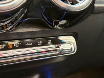 Mercedes GLB SUV 1.3 180 136KM 2025 MERCEDES-BENZ GLB 180 AMG Line Suv 1.3 (136KM) 2025, zdjęcie 10