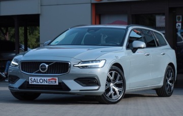 Volvo V60 II  2024 Volvo V60 2,0T 177 aut Hak Ogrz,Kier.+4xFotele Kamera DVD DAB NFC perła TOP, zdjęcie 2