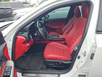 Lexus IS III 2023 Lexus IS 500 F Sport Performance 2023 5.0 Benzyna 472KM, zdjęcie 9