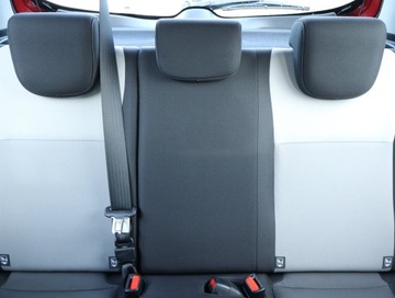 Toyota Yaris III Hatchback 5d Facelifting 2017 1.5 Dual VVT-iE 111KM 2017 Toyota Yaris 1.5 Dual VVT-i, Salon Polska, zdjęcie 9