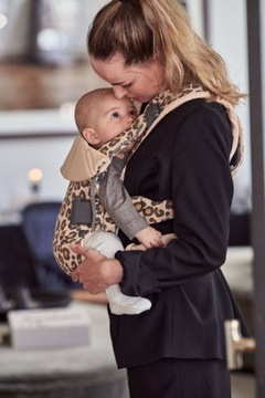 BabyBjörn Nosidełko One Cotton mix Beige-Leopard