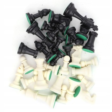 Шахматные фигуры и фигуры, набор. 32 шт.