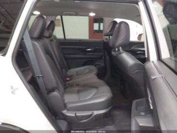 Toyota 2025 Toyota Grand Highlander Hybrid XLE 2025 2.5 Hybryda Plug-in 245KM, zdjęcie 14