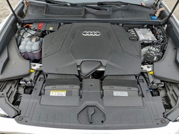 Audi Q8 2023 Audi Q8 Premium 2023 3.0l 3.0 Benzyna 335KM, zdjęcie 6