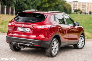 Nissan Qashqai II Crossover 1.6 dCi 130KM 2014 Nissan Qashqai Nissan Qashqai 1.6 DCi ALL-MODE 4x4i TEKNA 1.6 Diesel 130KM, zdjęcie 3