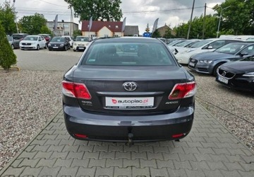 Toyota Avensis III Sedan 1.6 Valvematic 132KM 2009 Toyota Avensis swiezo sprowadzone, przygotowane do rejestracji 1.6 132KM, zdjęcie 3