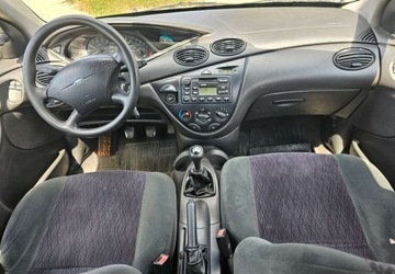 Ford Focus I Sedan 1.4 16V 75KM 2000 Ford Focus Ford Focus 1.4 Benzyna 75KM, zdjęcie 10