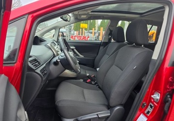 Toyota Verso Minivan 1.8 Valvematic 147KM 2009 Toyota Verso 1.8Benzynaserwisbogata wersjapanorama dach 1.8 Benzyna, zdjęcie 11