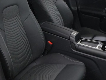 Mercedes GLB SUV 1.3 200 163KM 2025 MERCEDES-BENZ GLB 200 Progressive Suv 1.3 (163KM) 2025, zdjęcie 2