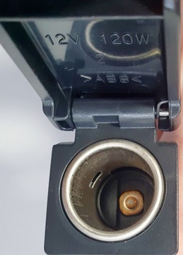 HNÍZDO NABÍJENÍ 12V 120W OUTLANDER ECLIPSE CROSS