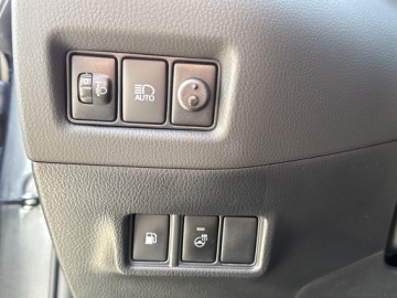 Toyota C-HR I Crossover Facelifting 2.0 Hybrid Dynamic Force 184KM 2020 Toyota C-HR 2.0 Hybrid Executive 2.0 Hybrid Execut, zdjęcie 17