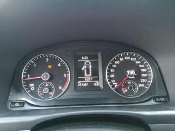 Volkswagen Touran II 1.6 TDI 105KM 2011 Volkswagen Touran 1.6 TDI 105KM Klimatronic, zdjęcie 12