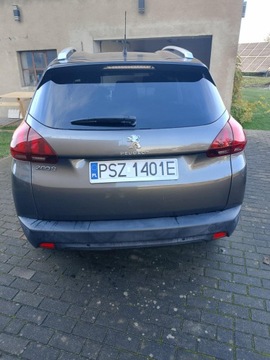 Peugeot 2008 I SUV Facelifting 1.2 PureTech 82KM 2019 PEUGEOT 2008 SIGNATURE 1,2 benzyna 2019 r, zdjęcie 2