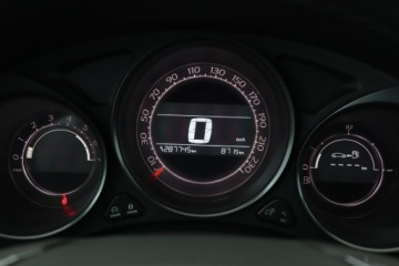 Citroen C4 II Hatchback 5d 1.6 e-HDi 114KM 2013 Citroen C4 1.6 HDi, Navi, Klima, Klimatronic, zdjęcie 10