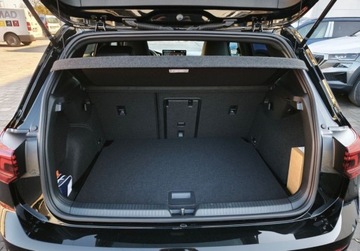 Volkswagen Golf VIII 2025 Volkswagen Golf Nowy Golf R-Line Plus 1.5 Benzyna 149KM, zdjęcie 8