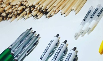 100 карандашей с ВАШИМ ПРИНТОМ разных цветов