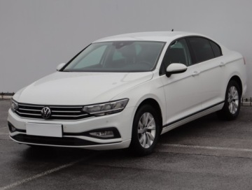 Volkswagen Passat B8 Limousine Facelifting 2.0 TDI SCR 150KM 2021 VW Passat 2.0 TDI, Salon Polska, 1. Właściciel, zdjęcie 1