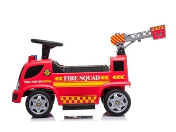 Поездка на автомобиле по лестнице пожарной охраны, звуки мыльных пузырей от аккумулятора