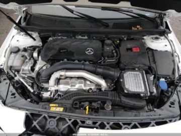 Mercedes CLA C118/X118 2025 Mercedes-Benz CLA 250 Coupe 2025 2.0 Benzyna 221KM, zdjęcie 8