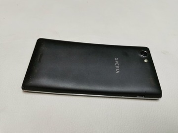 Ухоженный SONY XPERIA J ST26i - ДИНАМИК СЛЫШИТ