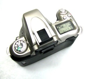 APARAT NIKON F55 - body