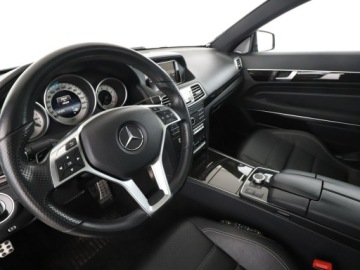 Mercedes Klasa E W212 Coupe Facelifting 250 211KM 2015 Mercedes E 250 FV23% automat skóra navi grzane, zdjęcie 13
