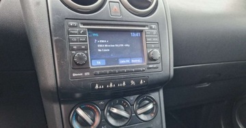 Nissan Qashqai I Crossover 1.6 115KM 2008 Nissan Qashqai 1.6 115KM Klimatyzacja 1.6 Benzyna 115KM, zdjęcie 12