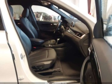 BMW X1 F48 2019 BMW X1 2019 BMW X1 SDRIVE28I 2.0 Benzyna 228KM, zdjęcie 5