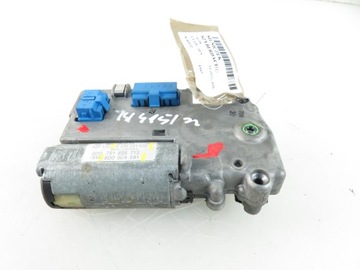 MOTOREK STŘEŠNÍHO OKNA BOSCH 0390201632