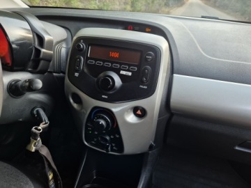 Citroen C1 II Hatchback 5d 1.0 VTi 68KM 2017 CITROEN C1 II 1.0 VTi 68 69 KM, zdjęcie 9