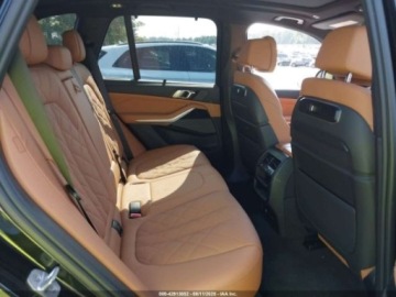 BMW X5 G05 SUV Facelifting 3.0 40i 381KM 2024 BMW X5 xdrive40i, 2024r., 4x4, 3.0L 3.0 Benzyna 380KM, zdjęcie 9