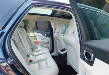 Volvo XC60 II Crossover D3 150KM 2020 Volvo XC 60 z Gwarancja Kamery 360 BLiS Skora Bezowa Panorama Dach 2.0, zdjęcie 21