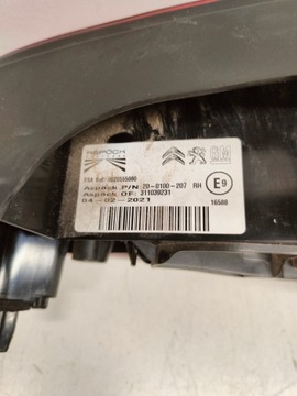 CITROEN BERLINGO IV OPEL COMBO PEUGEOT PARTNER SVĚTLO ZADNÍ PRAVÁ 9820555080